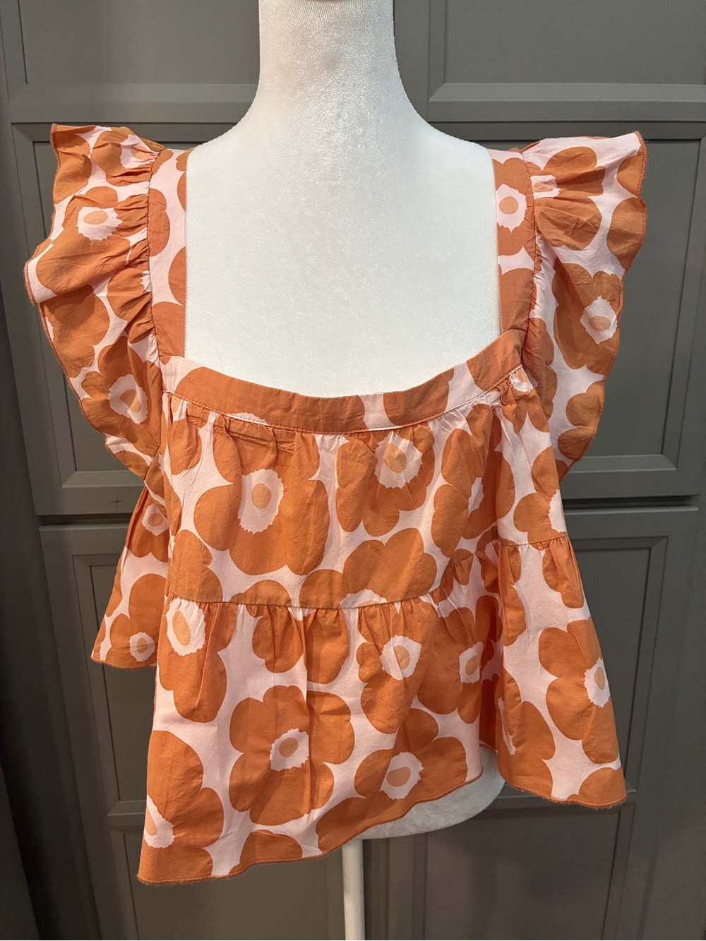 Jacqui E Orange & Peach Floral Ruffle Square-Neck Crop Top
